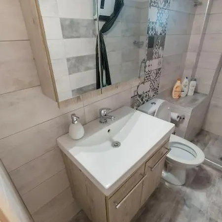 Cosy Apartment Near The City Centre Salonic Exterior foto